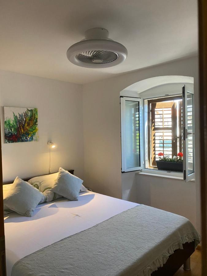Mediterano Apartment - City Center Сплит Екстериор снимка