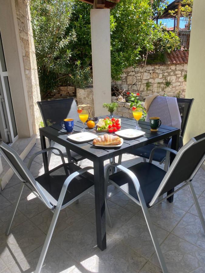Mediterano Apartment - City Center Сплит Екстериор снимка