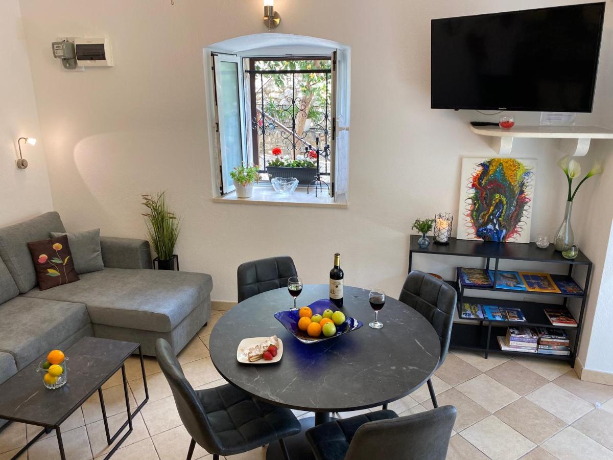 Mediterano Apartment - City Center Сплит Екстериор снимка